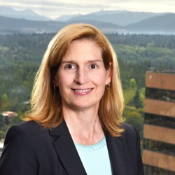 Christin Lambert Headshot