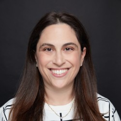 Rachel Turow Headshot