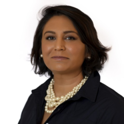 Gayatri Bhalla Headshot